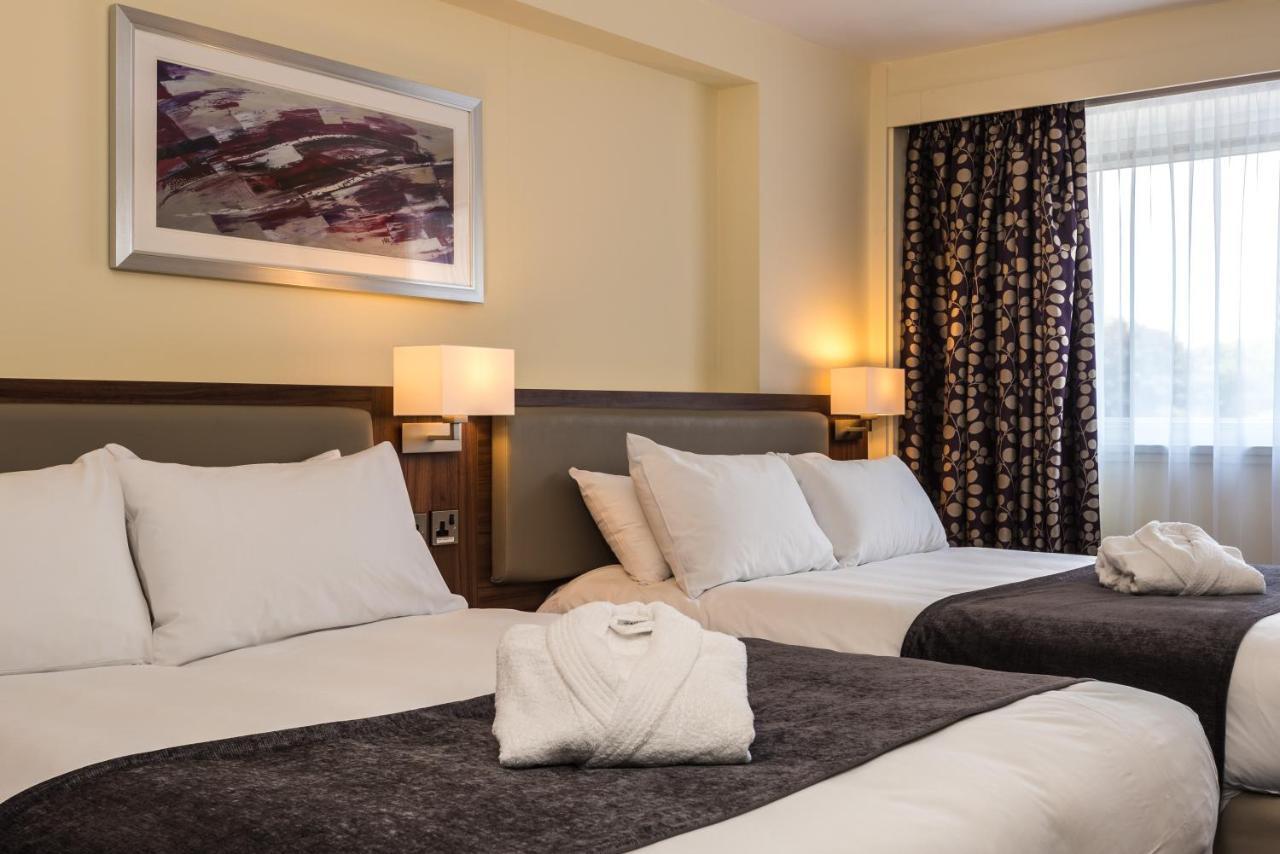 Holiday Inn Colchester By Ihg Exterior foto